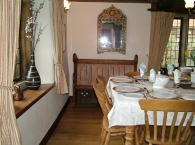Hillside-Croft-dining-room
