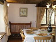 Hillside-Croft-dining-room